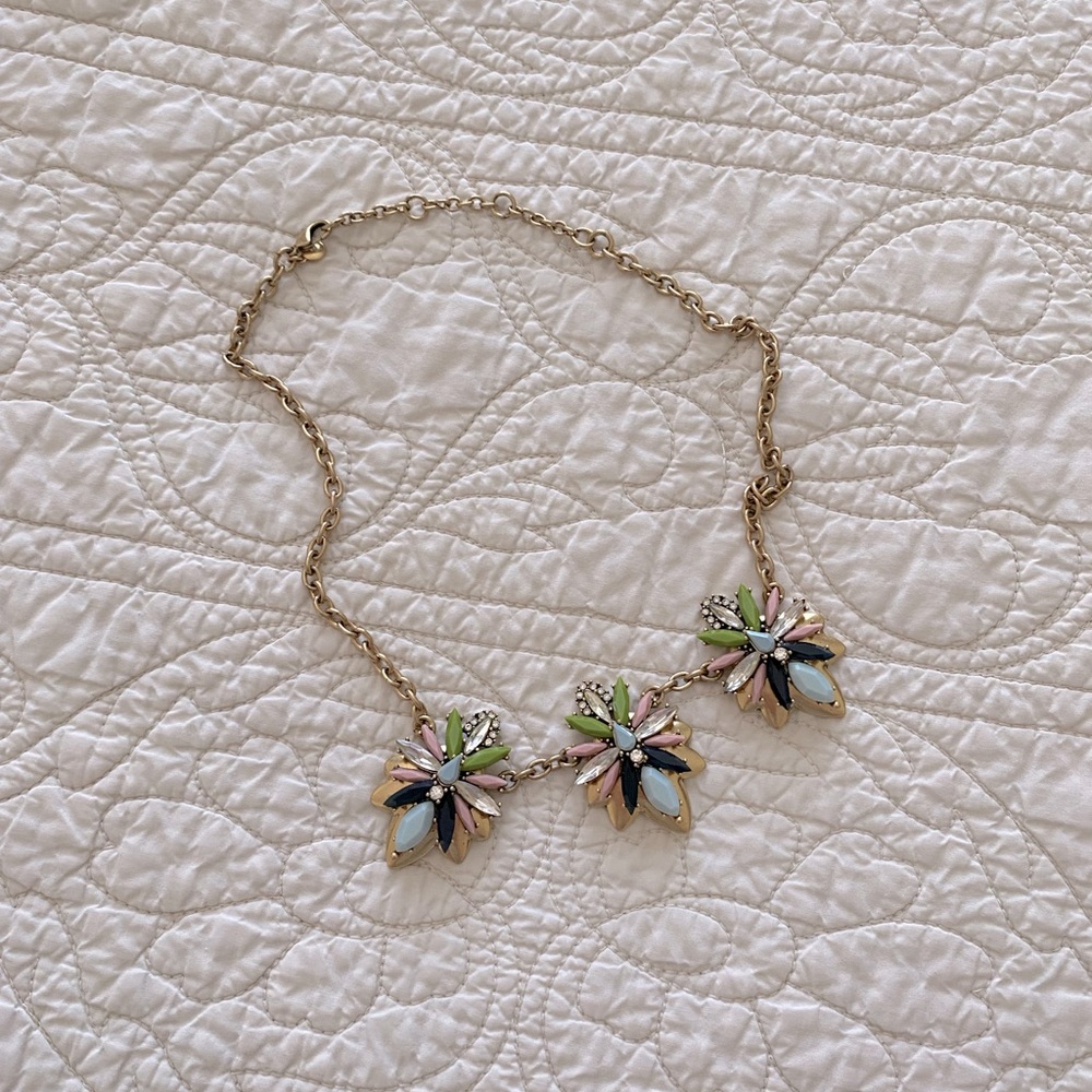 J CREW NECKLACE
